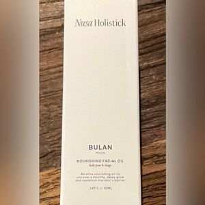 Bulan Nourishing Facial Oil - Green